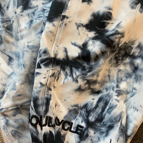 SoulCycle Cropped Zip Up - Picture 2 of 3